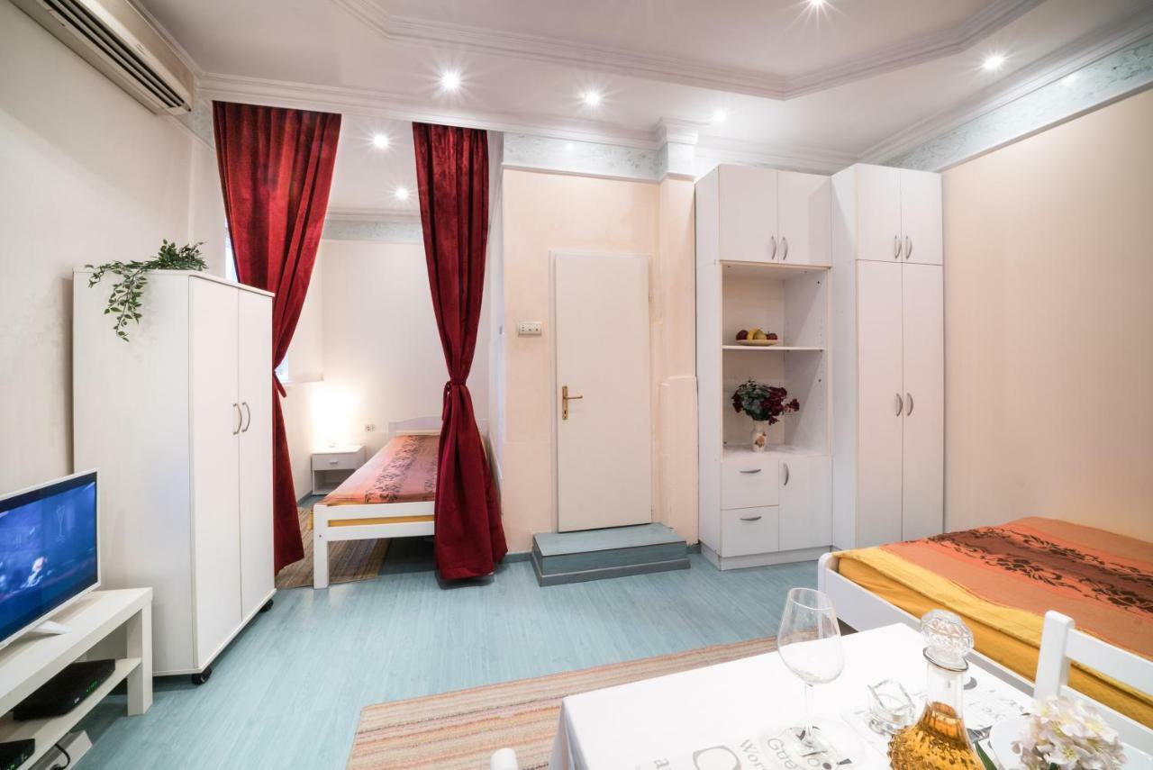 White Pearl Apartment เบลเกรด ภายนอก รูปภาพ